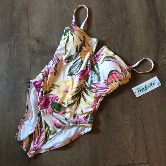 Kohl's Other - One piece bathing suit